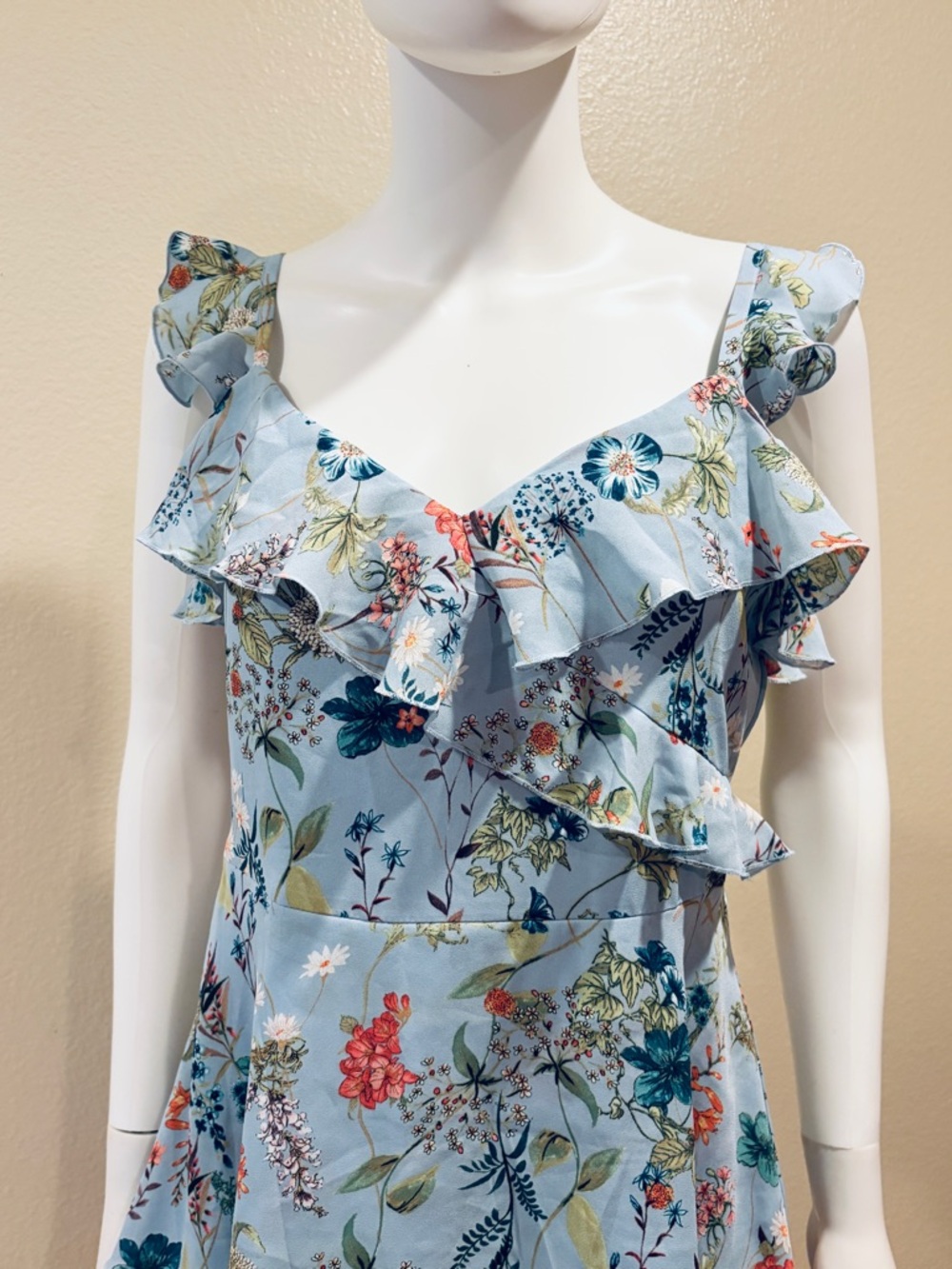 Sanctuary Light Blue Floral Ruffle Tiered Mini Dress Size S Romantic Cottage - Picture 3 of 15